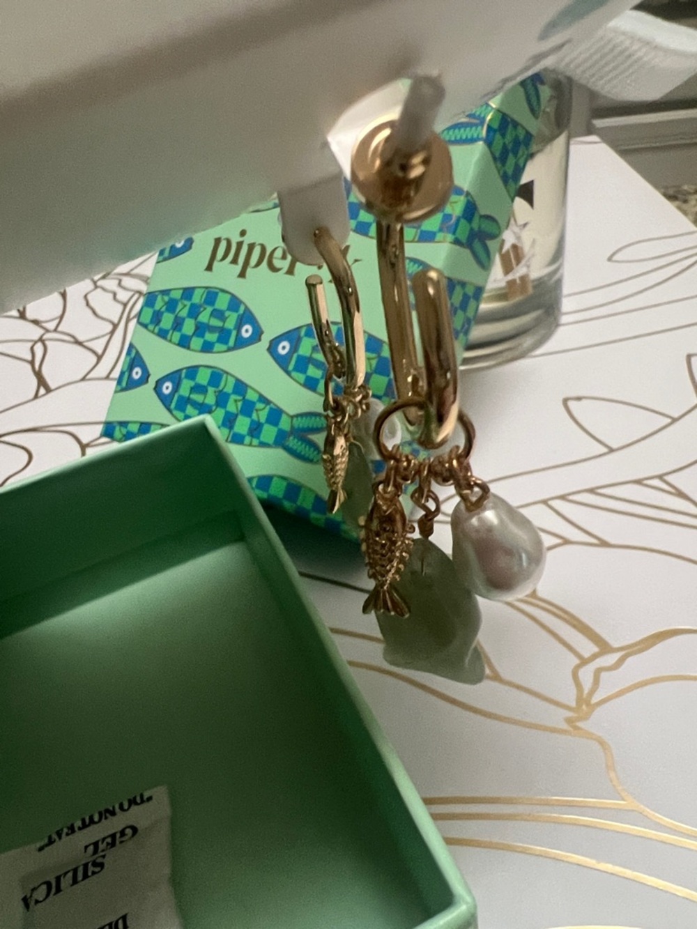 Piper K Green Aventurine Fish Drop Earrings Glass Pearl Gold Tone Charms - Picture 4 of 4